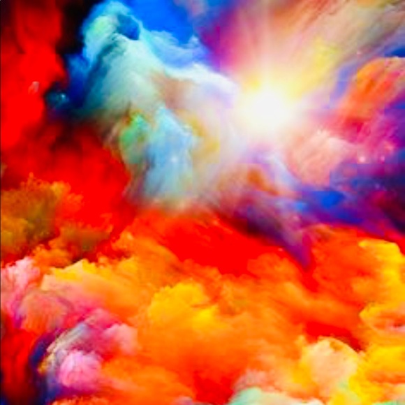 Meet your friendly Poshaholic, Jennah 😊🌺🌈🦋💖🌞 - Picture 9 of 16